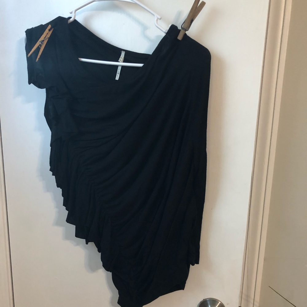 Nine 1 eight one shoulder blouse